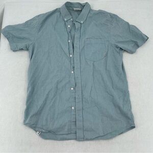 VANS Men’s short sleeved Button Up Casual dress shirt light blue size: Medium